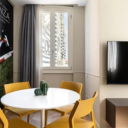 Casa Duomo Luxury דירה מונצה