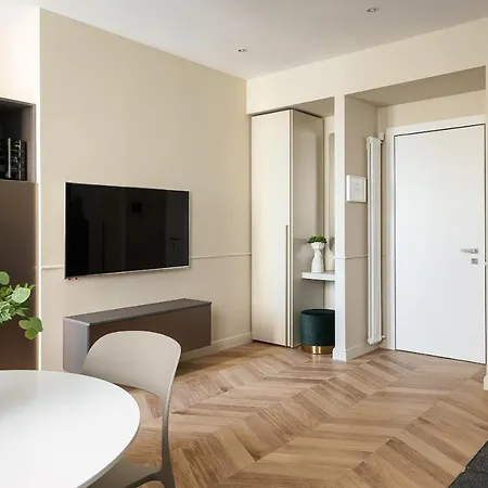Casa Duomo Luxury דירה מונצה